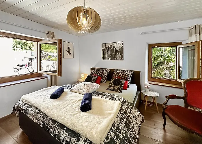 Swiss Alpine Retreat & View Near Martigny