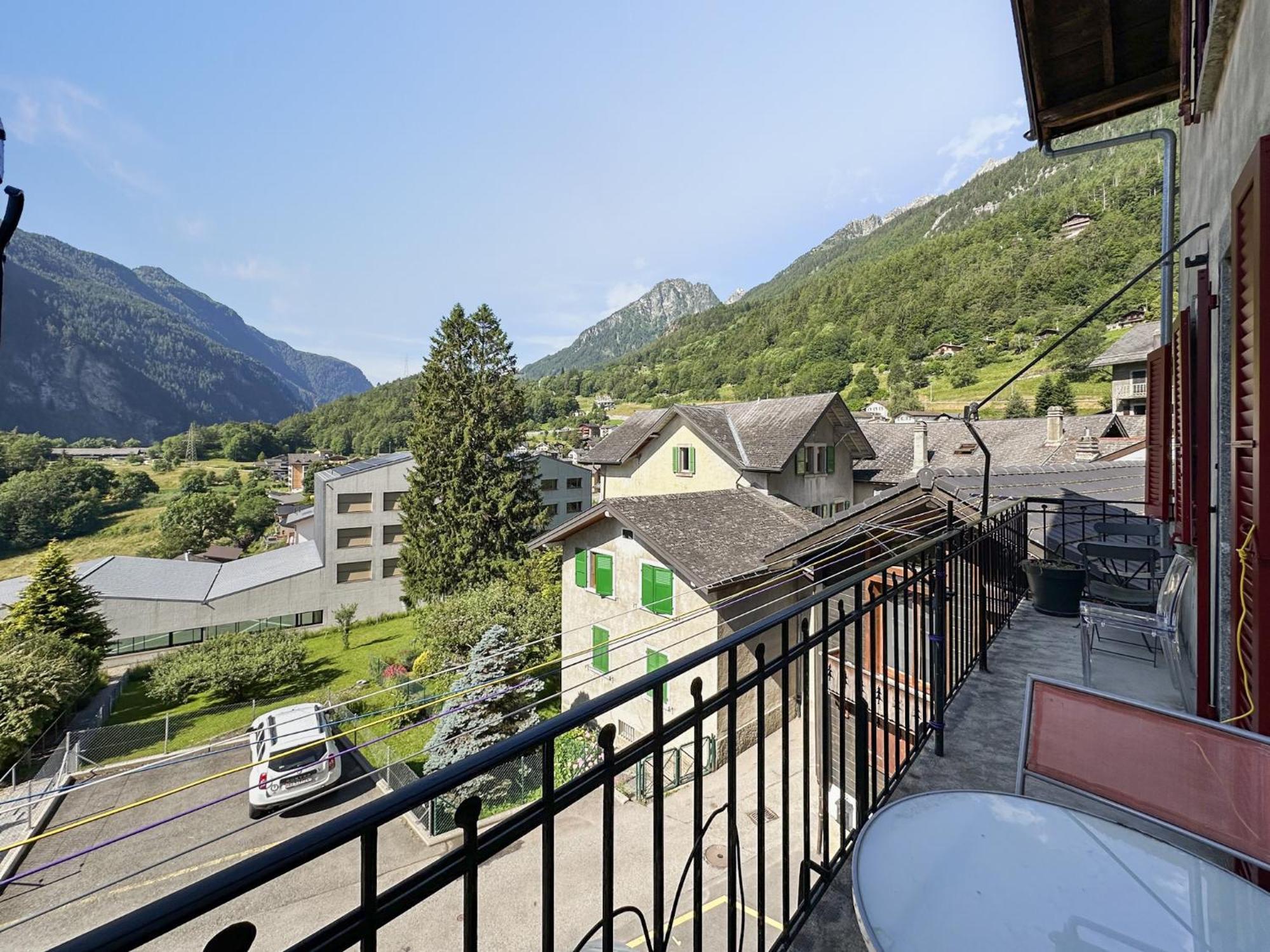 Swiss Alpine Retreat & View Near Martigny *
