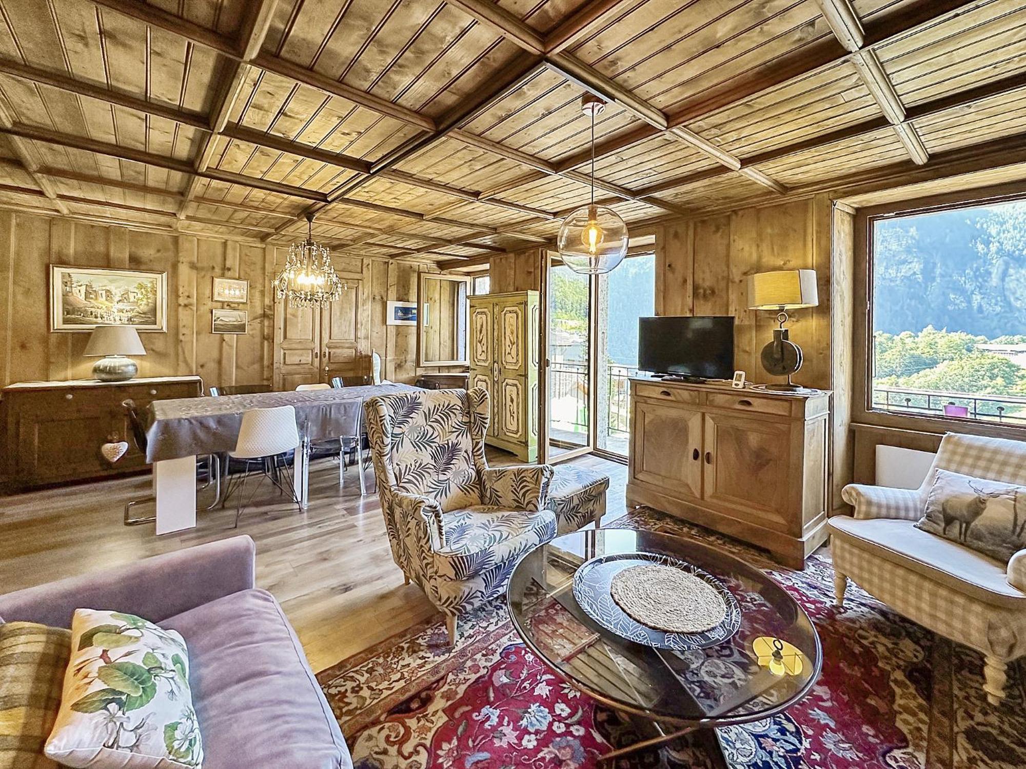 Swiss Alpine Retreat & View Near Martigny Apartment